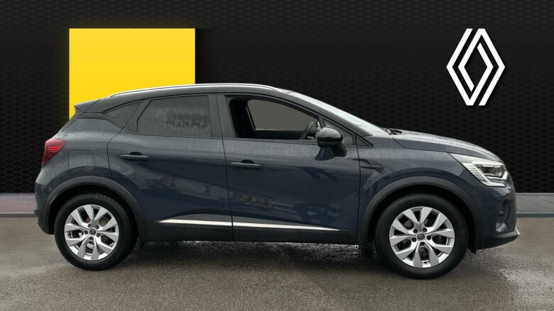 Renault Captur 1.3 TCE 130 Iconic 5dr Petrol Hatchback